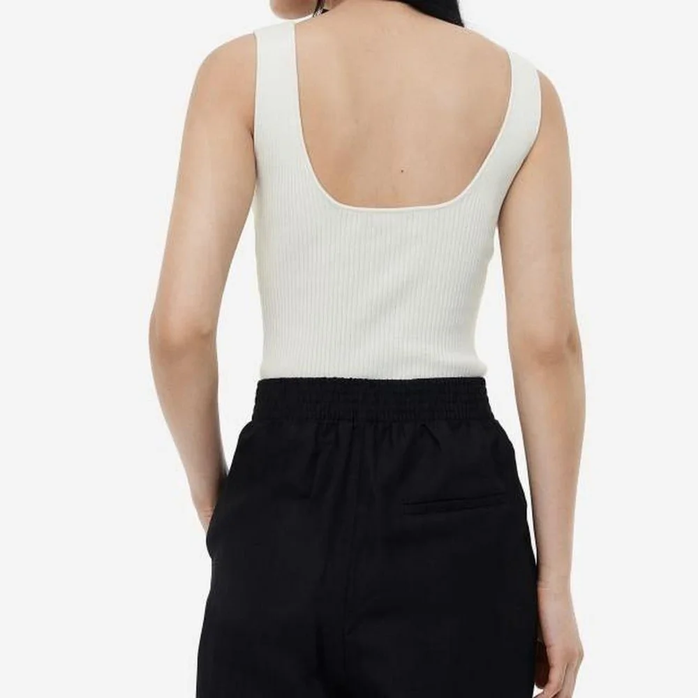 H&M Ribbed Knit Tank - Picture 2 of 3